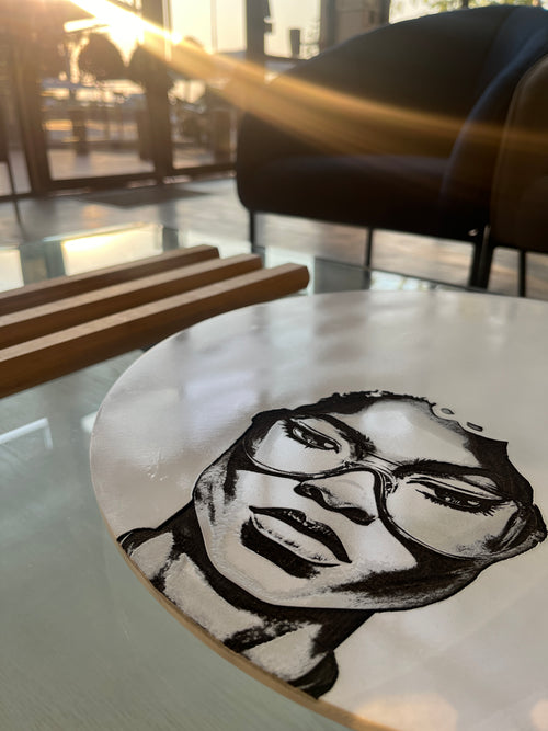 Amani Table